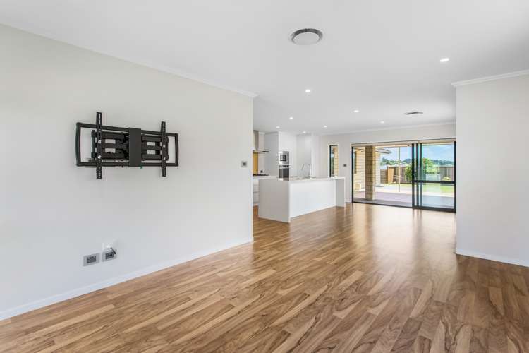 8 Hooton Drive Kumeu_14