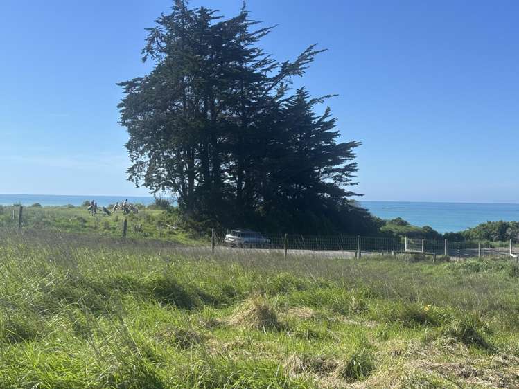 Beach Road_0