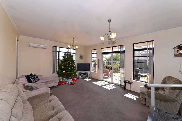 8 Aston Place Richmond_5