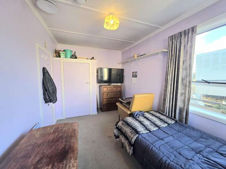 253 Homestead Road Weston_13