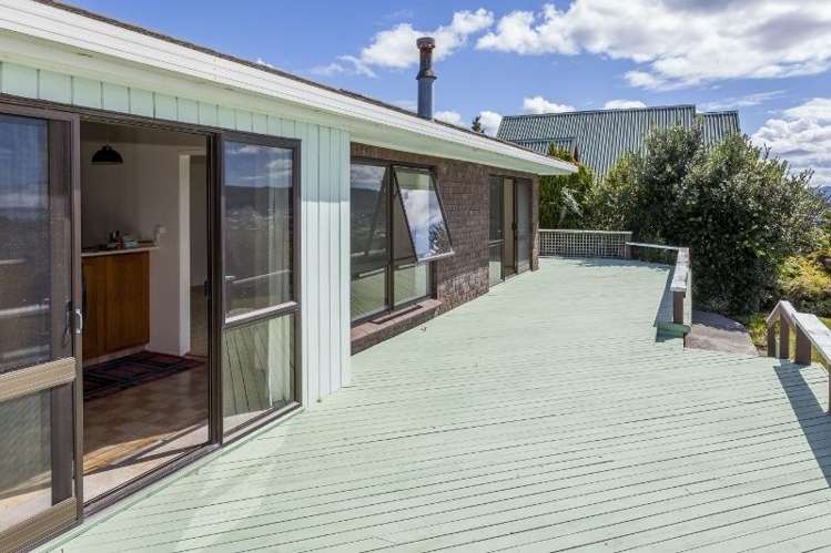 302 The Drive Whangamata_2