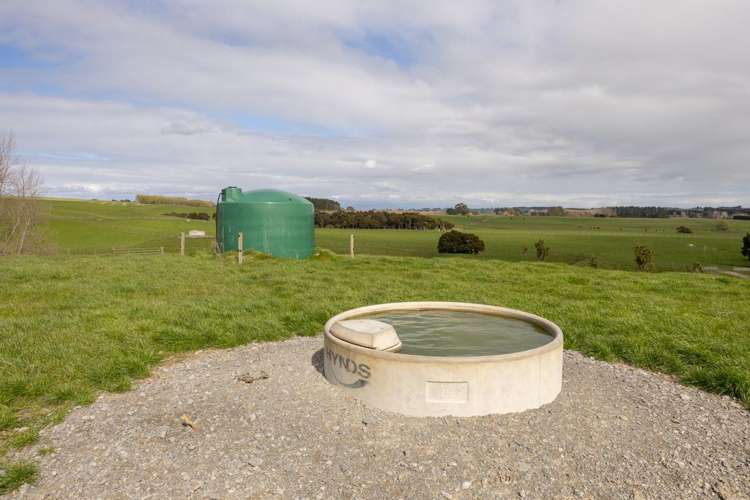 56 Managhs Road Halcombe_12