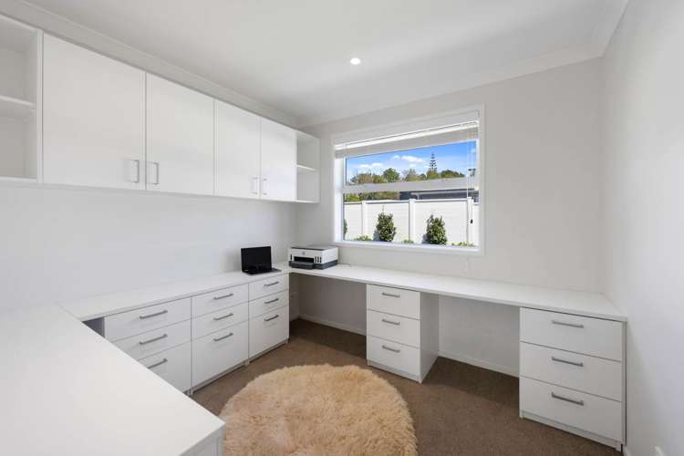 31 George Town Drive Beachlands_18