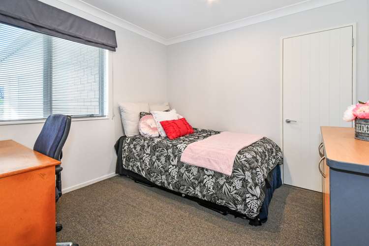 25 Searle Drive Patumahoe_13