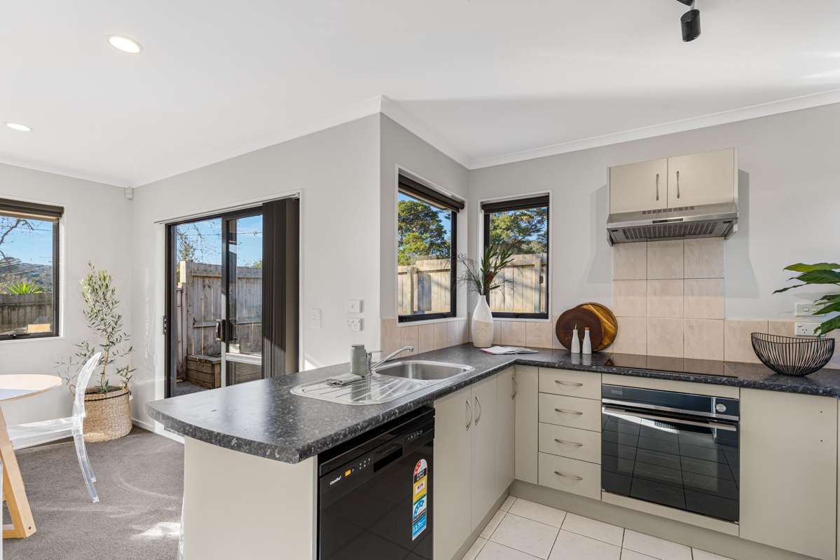 70 Glen Road_2