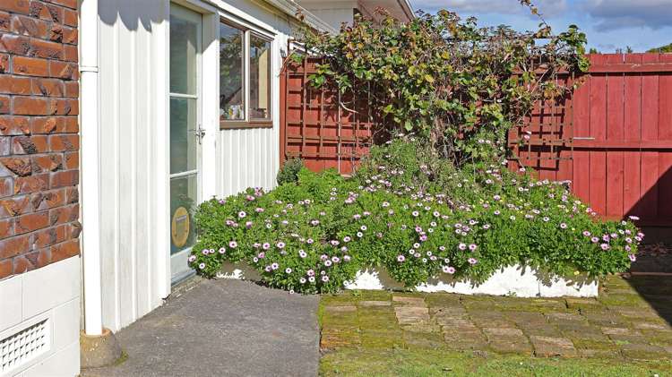 8/33 Swanson Road Henderson_21