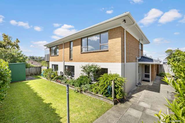 2/18 Kauri Glen Road Northcote_1