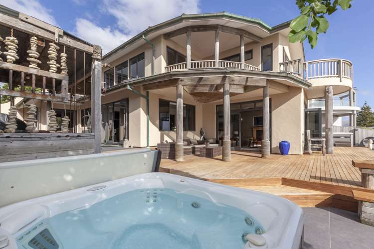 159 Rosetta Road Raumati South Kapiti Coast Houses for Sale One