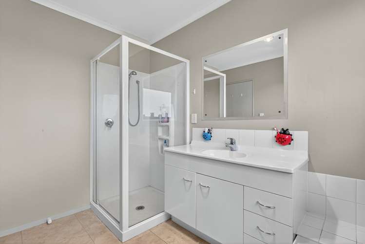 293 Ostrich Road Patumahoe_28