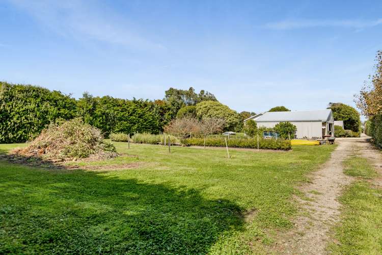 183 Tasman Street Opunake_22