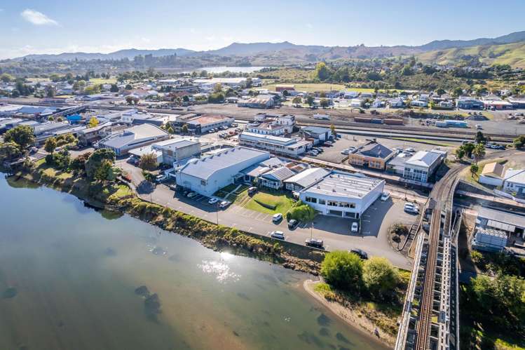 1/8 Venna Fry Lane Huntly_17