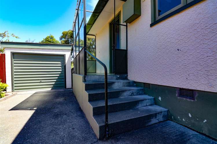 20 Glen Street Marchwiel_18