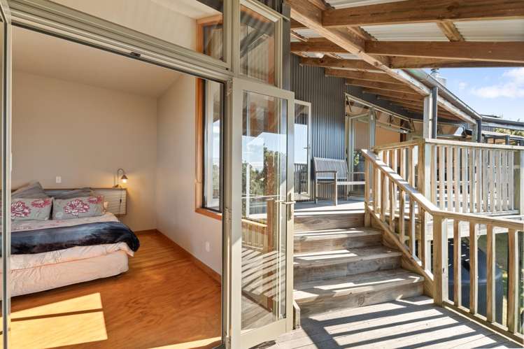 31 Marine View Road Onetangi_21