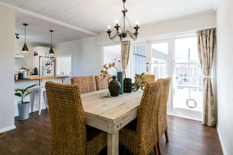 17 Hammond Road Taradale_2