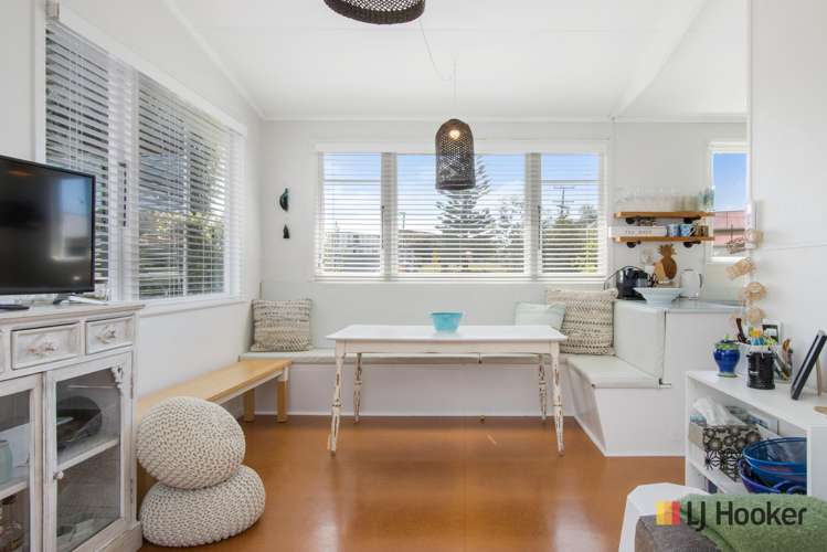 17 Leo Street Waihi Beach_1