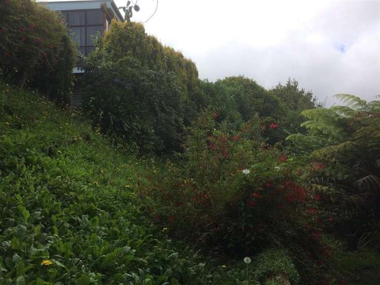 8c Tuckett Place Enner Glynn_12