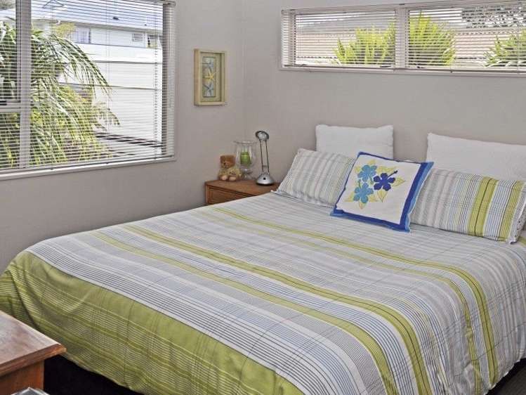 14 Norfolk Place Tairua_13