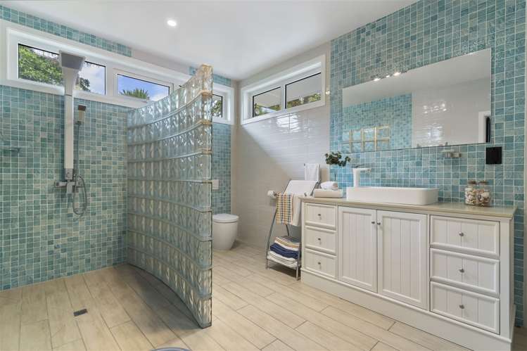 2/43a Stanley Point Road Stanley Point_11