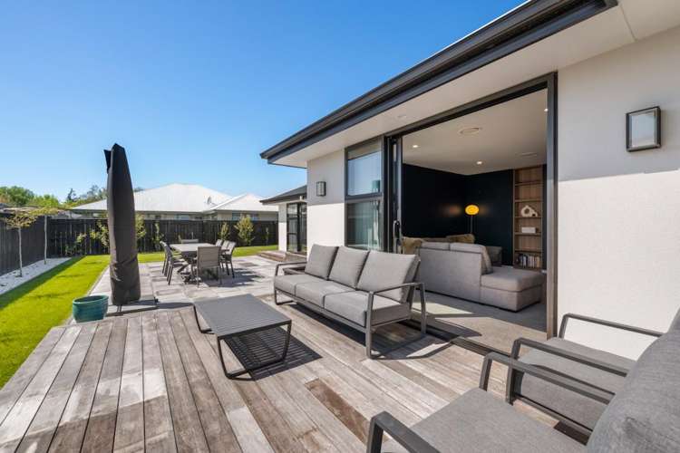 10 Rose Manor Drive Springlands_30