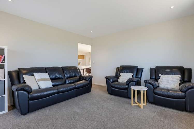 32 Summers Road Darfield_9
