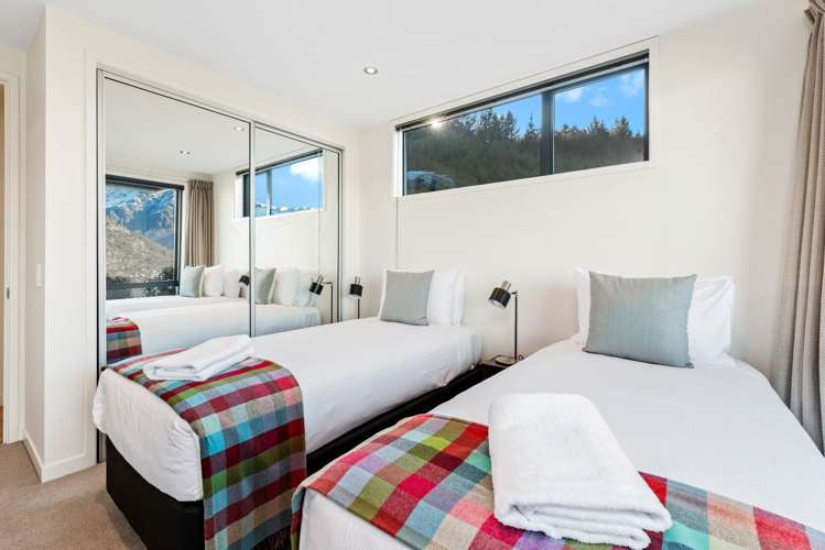 22 Goldrush Way Queenstown_6