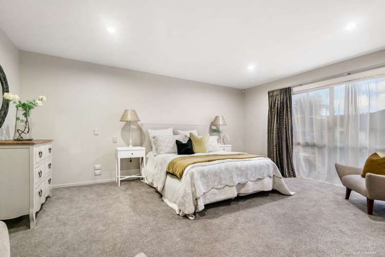 8 Chard Place Flat Bush_9