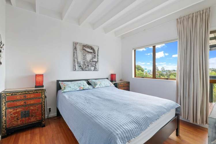 1/1 Mulberry Place Glenfield_5