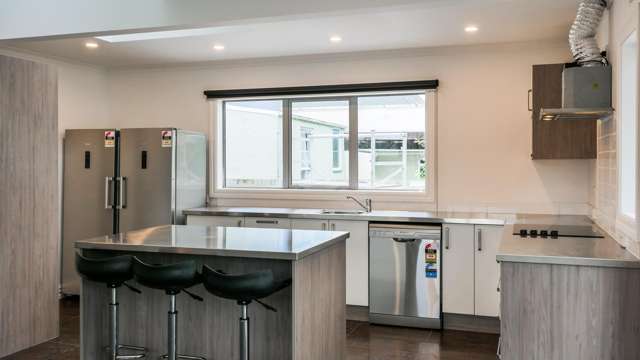 171 North Road North East Valley_4