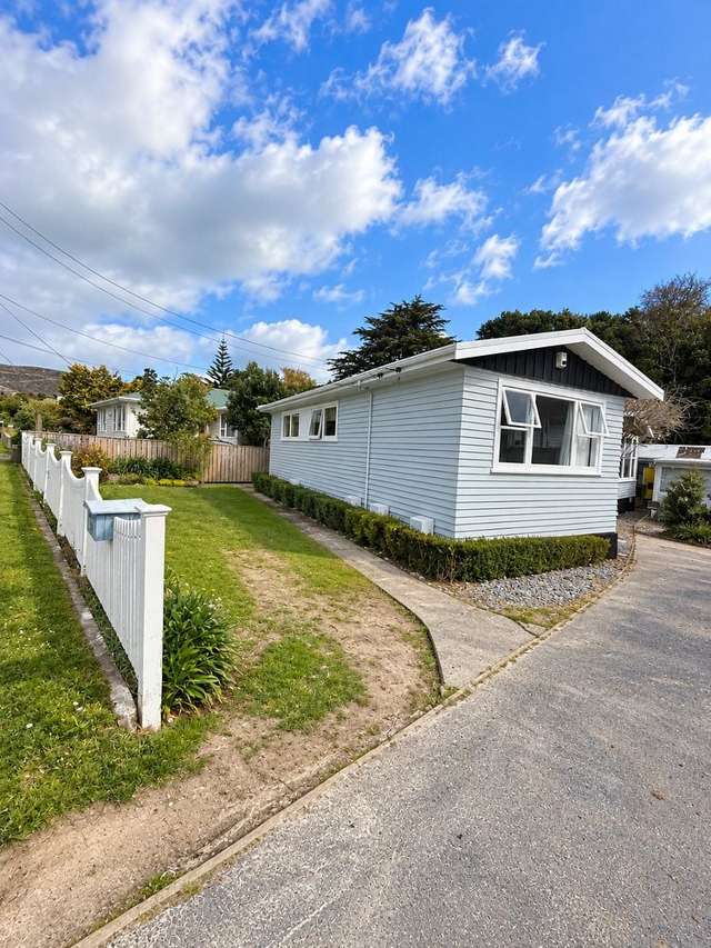 32 Redwood Avenue Tawa_1