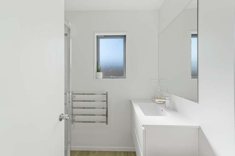 2/9 Raupo Street Bromley_6