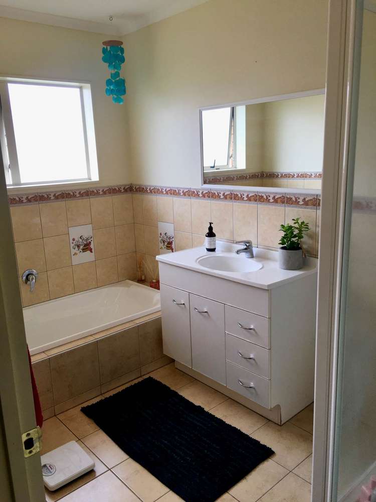 11 Pitt Avenue Clendon Park_14