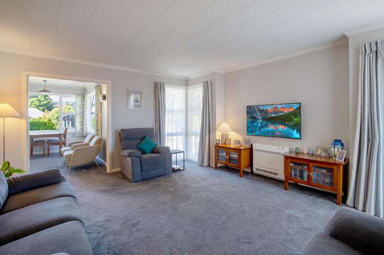 19 Hurunui Street Cracroft_6