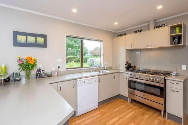 76 Te Waka Road Te Horo_1