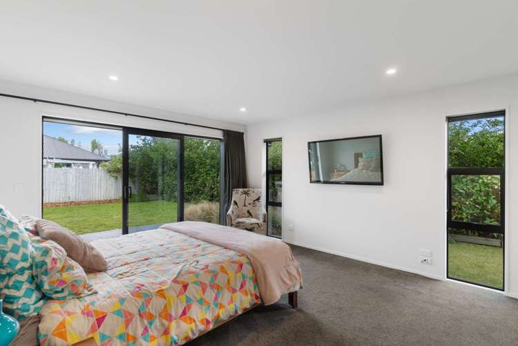 63 Liffey Springs Drive Lincoln_11