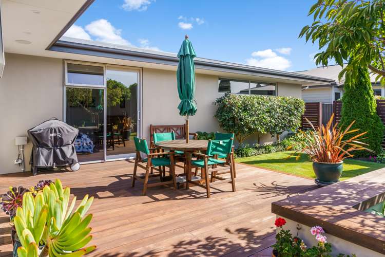 2 Watkins Place Lincoln_15