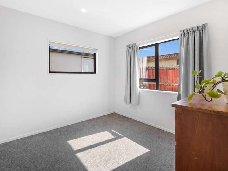 80a Shakespeare Road Waltham_14