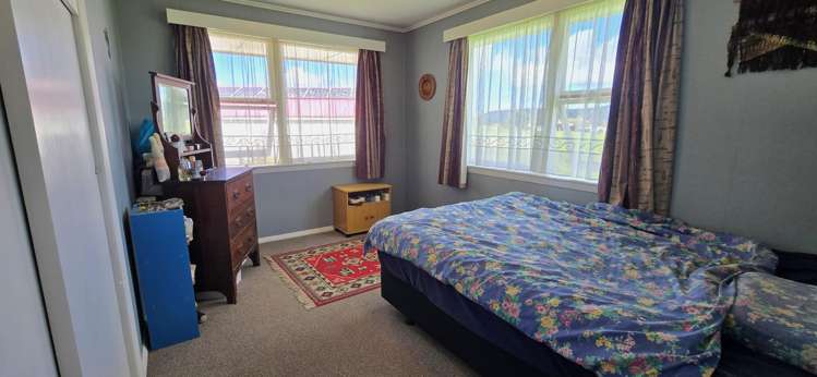 18 and 22 Harihari Township Road Harihari_14