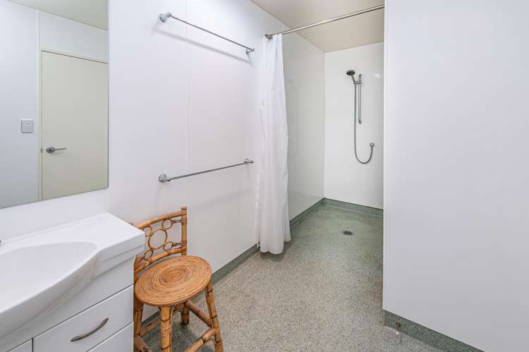 10 Lithgow Drive Otamatea_14