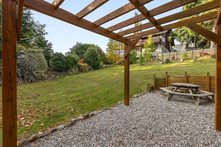 8 Drake Place Lake Hawea_23