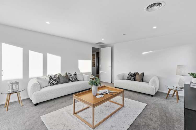 54 Greenslade Drive Lincoln_9