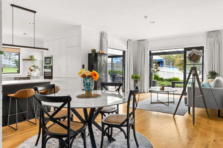 55 Breadalbane Avenue Havelock North_5