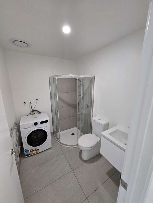 12 Humphreys Place Mangere_3