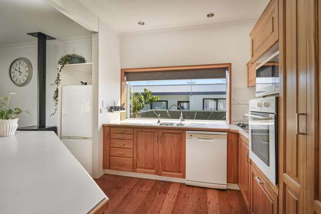 812 Lawrence Street Akina_3