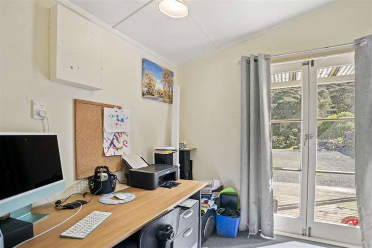 232 Hikuai School Road Hikuai_15