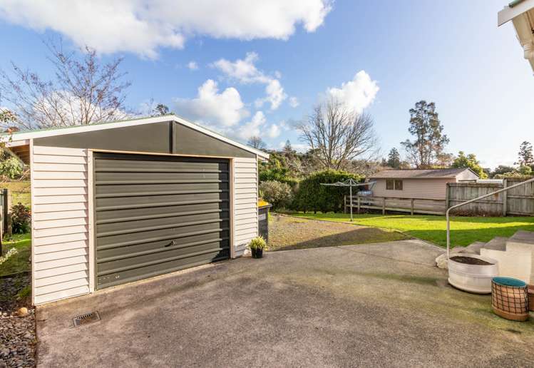 27 Shaw Avenue Paeroa_11