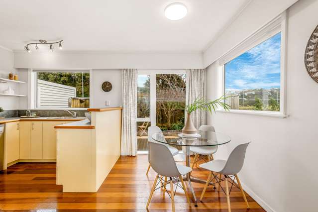 75 Moorefield Road Johnsonville_1
