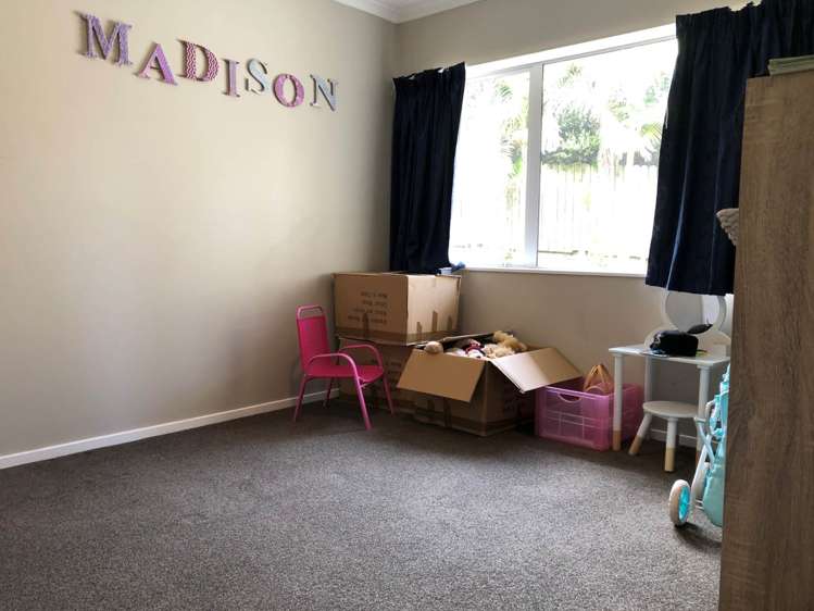 9 Isaac Place East Tamaki Heights_12