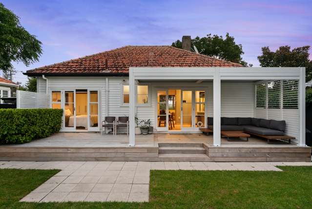 Cute, Secure & North-Facing