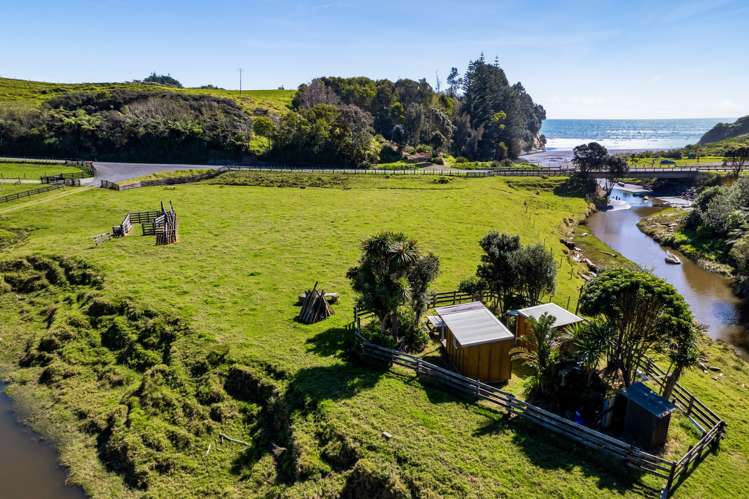 4020 Mokau Road Tongaporutu_3