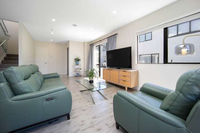 2A Thomas Rielly Avenue Hobsonville_1